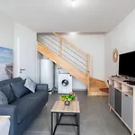 Sc H01 By Interhome