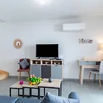 Sc H01 By Interhome Апартаменты Мимизан-Плаж