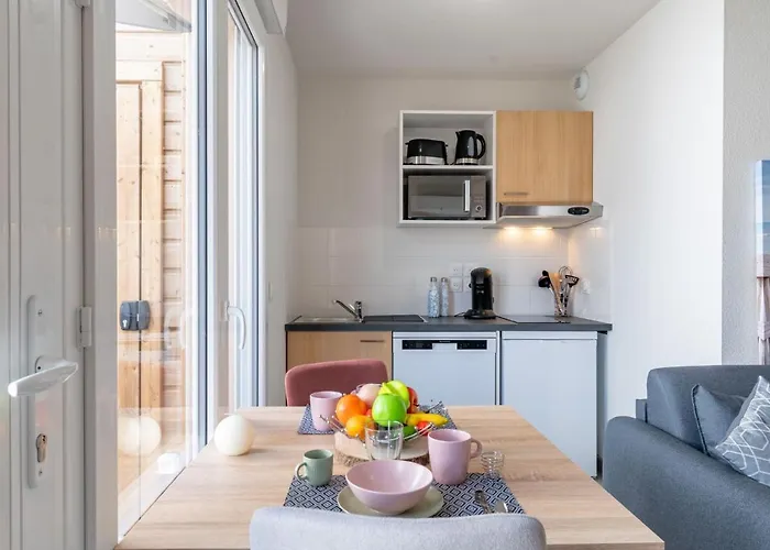 Sc H01 By Interhome *